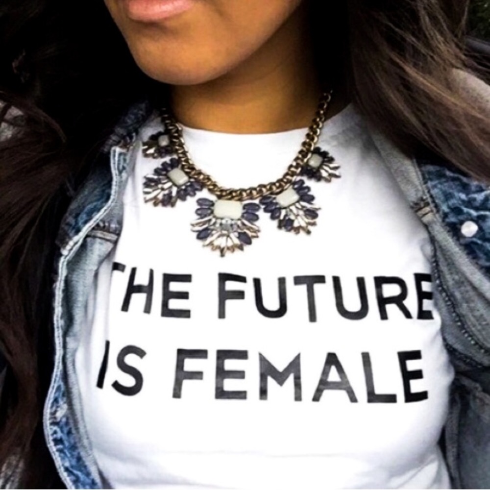 ✨S & M✨Female Power!! Tee